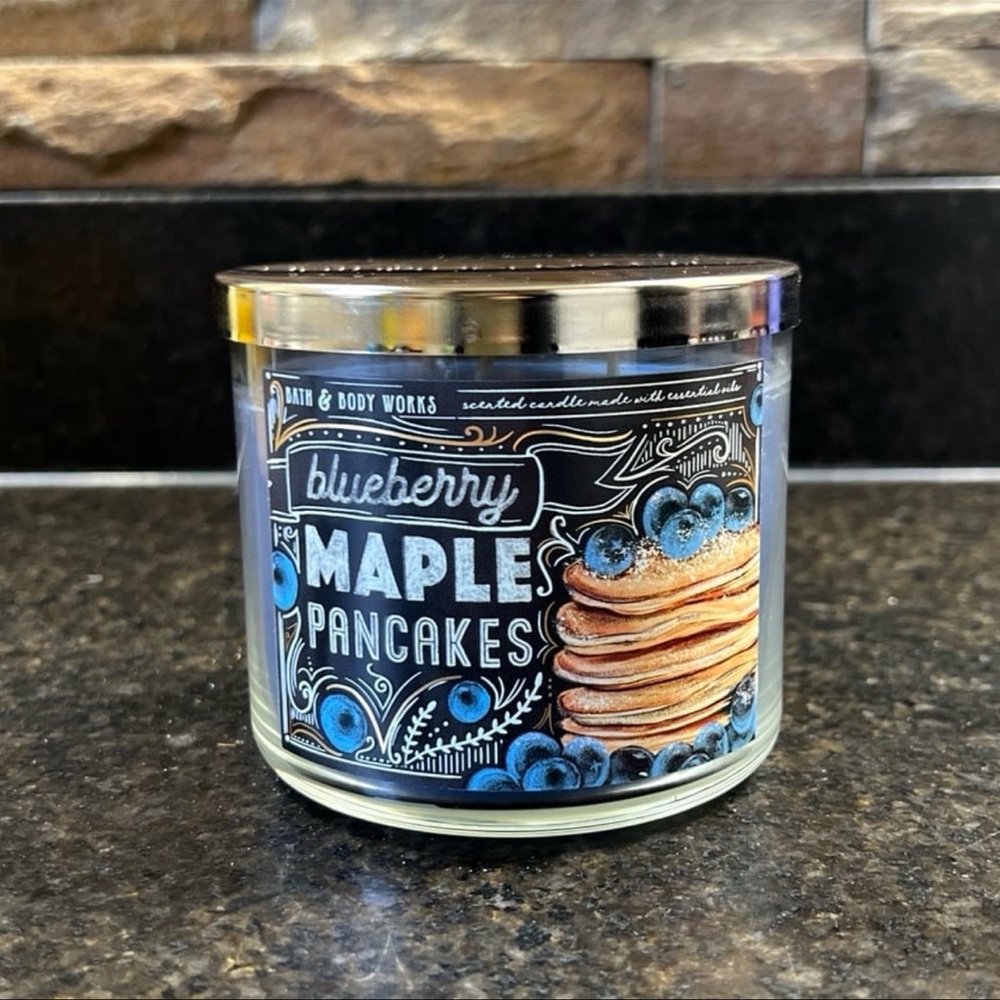 Bath & Body Works Blueberry Maple Pancakes